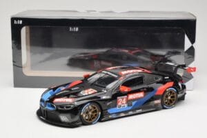 BMW M8 GTE RLL Racing #24 J. Edwards / J. Krohn IMSA GP Road Atlanta 2020 Minichamps 1:18 155202994 Kov – obrázek 6 z 6