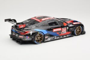 BMW M8 GTE RLL Racing #24 J. Krohn / J. Edwards Class Winners 24 Hours of Daytona 2020 Minichamps 1:18 155202924 Kov – obrázek 2 z 6