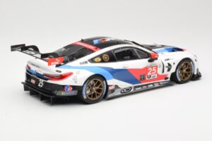 BMW M8 GTE Team RLL #25 C. De Phillippi / A. Farfus Class Winners 24 Hours of Daytona 2019 Minichamps 1:18 155192925 Kov – obrázek 2 z 6