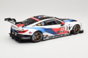 BMW M8 GTE Team RLL C. De Phillippi / B. Auberlen 2nd in Class 12 Hours of Sebring 2018 Minichamps 1:18 155182925 Kov – obrázek 2 z 6