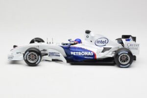 BMW Sauber F1.06 #17 J. Villeneuve Launch Version 2006 Minichamps 1:18 80430413184 Kov – obrázek 3 z 6