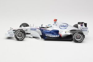 BMW Sauber F1.07 #9 N. Heidfeld Launch Version 2007 Minichamps 1:18 80430426994 Kov – obrázek 3 z 7