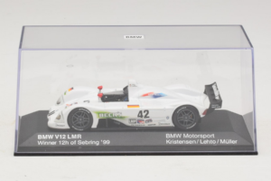 BMW V12 LMR #42 T. Kristensen / J.J. Lehto / J. Muller 24 Hours of Le Mans 1999 Minichamps 1:43 80429418137 Kov – obrázek 4 z 5