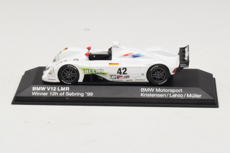 BMW V12 LMR #42 T. Kristensen / J.J. Lehto / J. Muller 24 Hours of Le Mans 1999 Minichamps 1:43 80429418137 Kov