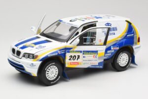 BMW X5 X-Raid #207 Dakar Rally 2004 Solido 1:18 SOLIDO001 Kov – obrázek 2 z 8