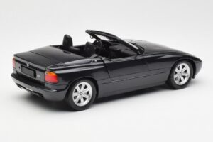 BMW Z1 Černý Metalický Minichamps 1:18 180020100 Kov – obrázek 3 z 8