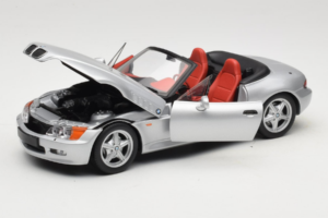 BMW Z3 Kabriolet Stříbrný UT Models 1:18 20402 Kov – obrázek 2 z 8