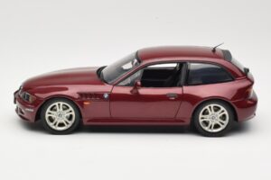 BMW Z3 Coupe 2.8 Red Metallic UT Models 1:18 20423 Kov – obrázek 4 z 8