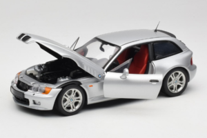 BMW Z3 E36/8 Coupe 2.8 Stříbrný UT Models 1:18 20421-R1 Kov – obrázek 2 z 8