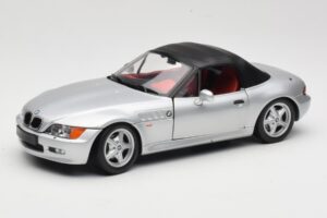 BMW Z3 Roadster 1.8 Stříbrný UT Models 1:18 20404 Kov