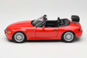 BMW Z3 Roadster 1.9 Červený Dealerská Edice UT Models 1:18 80439423068 Kov – obrázek 4 z 8