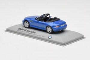 BMW Z3 Roadster 2.8 Modrý Minichamps 1:43 BMW003 Kov – obrázek 3 z 4