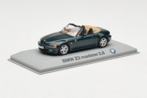BMW Z3 Roadster 2.8 Tmavě Zelený Minichamps 1:43 80429421514 Kov – obrázek 2 z 4