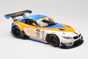 BMW Z4 E89 GT3 #46 Mills Racing M. Wittmer / A. Mills Pirelli World Challenge Sprint X-Series 2016 Minichamps 1:18 151162346  – obrázek 4 z 6