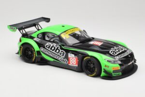 BMW Z4 E89 GT3 #88 Team Abba P. Neary / R. Short British GT Championship 2016 Minichamps 1:18 151162388 Kov – obrázek 4 z 6