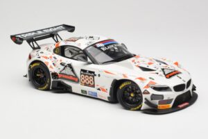BMW Z4 E89 GT3 #888 Triple Eight Racing L. Mowle / J. Ratcliffe 24 Hours of Spa 2015 Minichamps 1:18 151152388 Kov – obrázek 4 z 6