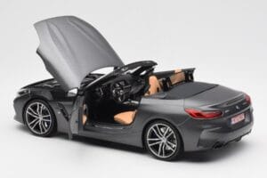 BMW Z4 G29 Šedý Metallic Norev 1:18 183270 Kov – obrázek 5 z 8