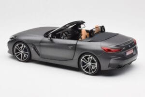 BMW Z4 G29 Šedý Metallic Norev 1:18 183270 Kov – obrázek 7 z 8
