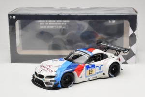 BMW Z4 GT3 #19 Team Schubert J. Muller / D. Muller ADAC 24 Hours Nurburgring 2013 Minichamps 1:18 151132319 Kov – obrázek 6 z 6