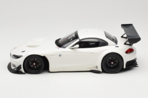 BMW Z4 GT3 E89 Bílý Minichamps 1:18 151122301 Kov – obrázek 3 z 6