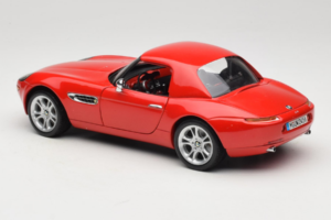 BMW Z8 Červený Kyosho 1:18 80439411730 Kov – obrázek 8 z 9
