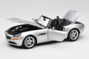 BMW Z8 E52 Kabriolet Stříbrný Kyosho 1:18 80432411551 Kov – obrázek 2 z 8