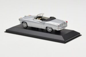 Borgward Isabella Kabriolet Stříbrný Minichamps 1:43 400096030 Kov – obrázek 3 z 4