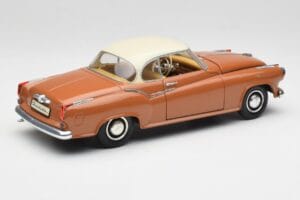Borgward Isabella Coupe Bronzový Bílý Revell 1:18 08982 Kov – obrázek 3 z 8