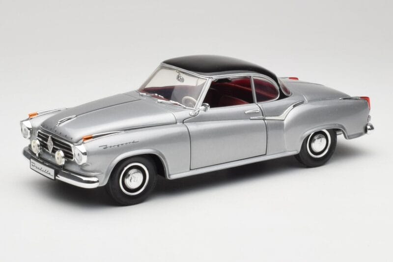 Borgward Isabella Coupe Šedý & Černý Revell 1:18 8989 Kov