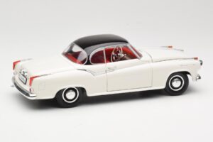 Borgward Isabella Coupe Bílý Revell 1:18 08982-W1 Kov – obrázek 3 z 8