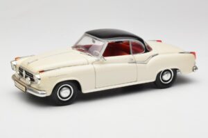Borgward Isabella Coupe Bílý Revell 1:18 8859 Kov
