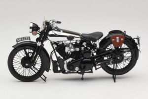 Brough Superior SS 100 T. E. Lawrence Minichamps 1:18 122135500 Kov – obrázek 3 z 6