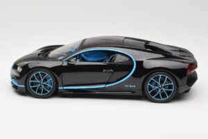 Bugatti Chiron Černý & Modrý Bburago 1:18 18-11040BK Kov – obrázek 4 z 8