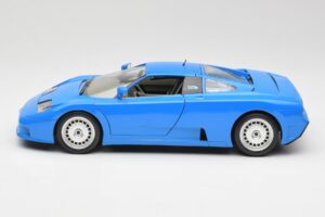 Bugatti EB110 Modrý Bburago 1:18 3035 Kov – obrázek 4 z 8