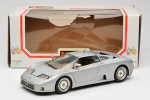 Bugatti EB110 Stříbrný Bburago 1:18 3035-S Kov – obrázek 8 z 8
