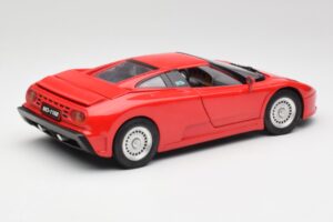 Bugatti EB110 SS Červený Anson 1:18 30303-W-M1 Kov – obrázek 3 z 8