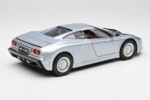 Bugatti EB110 SS Stříbrný Anson 1:18 30303-W-M2 Kov – obrázek 3 z 8