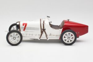 Bugatti Type 35 GP Poland 1924 CMC 1:18 M-100 B-003 Kov – obrázek 3 z 6