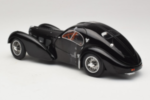 Bugatti Type 57 SC Atlantic Černý Solido 1:18 S1802101 Kov – obrázek 5 z 6