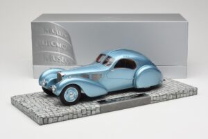 Bugatti Type 57SC Atlantic Modrý Minichamps 1:18 107110320 Kov – obrázek 6 z 6