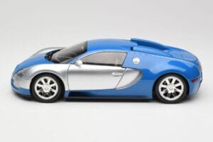 Bugatti Veyron Edition Centenaire Chrome Blue Minichamps 1:18 100110850 Kov – obrázek 4 z 8