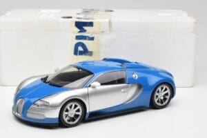 Bugatti Veyron Edition Centenaire Chrome Blue Minichamps 1:18 100110850-O Kov – obrázek 7 z 7
