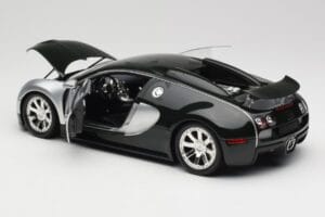 Bugatti Veyron Edition Centenaire Chrome Green Minichamps 1:18 100110852 Kov – obrázek 5 z 8