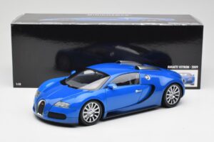 Bugatti Veyron Světle Modrá Tmavě Modrá Minichamps 1:18 100110821 Kov – obrázek 8 z 8