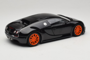 Bugatti Veyron Super Sport Black Metallic Minichamps 1:18 100110842 Kov – obrázek 3 z 8