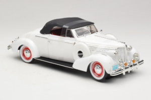 Buick Century Kabriolet Bílý Signature Models 1:18 18131 Kov – obrázek 4 z 6