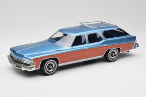 Buick Estate Wagon Light Blue Metallic BoS Models 1:18 BOS417 Pryskyřice