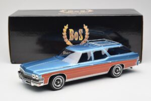 Buick Estate Wagon Light Blue Metallic BoS Models 1:18 BOS417 Pryskyřice – obrázek 6 z 6