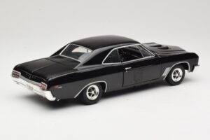 Buick GS 400 Černý American Muscle 1:18 33086 Kov – obrázek 3 z 8