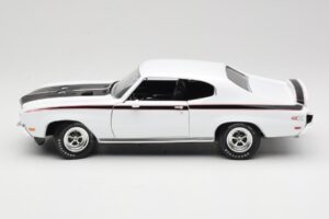 Buick GSX Bílý American Muscle 1:18 AMM1322/06 Kov – obrázek 4 z 8